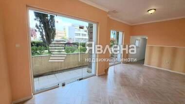 For sale - Office in Sunny Beach,  Burgas