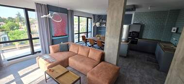 Verkauf - Wohnung in Alen mak,  Warna