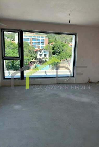Vânzare - Apartament în Briz,  Varna