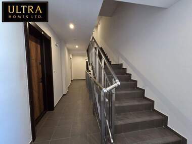 Продажа - Квартира в Мадика,  Бургас