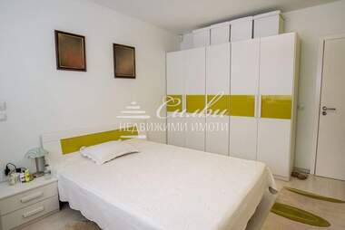 For sale - House in Bolnicata,  Shumen