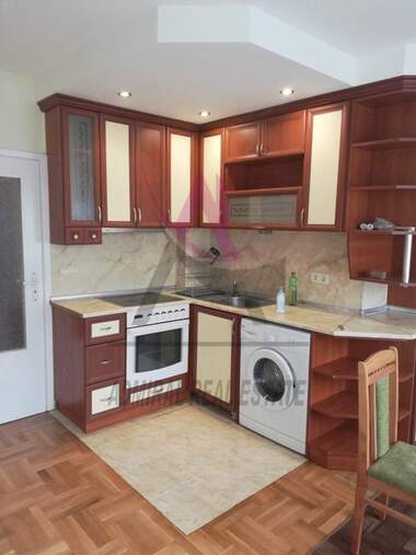 For rent - Apartment in Konfuto,  Varna