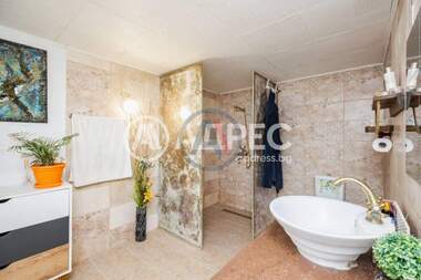 For sale - House in Manastirski rid,  Varna