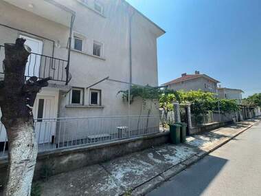 For sale - Floor of a house in Kazanlak,  Stara Zagora