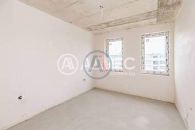 Vânzare - Apartament în Vladislavovo,  Varna