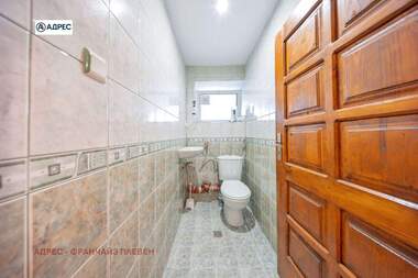 Vânzare - Casă în Mladost,  Lovece