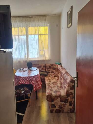 Verkauf - Wohnung in Zentar,  Wraza