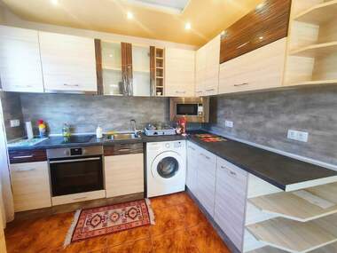 Kira - Apartman olarak Vazrajdane,  Burgas
