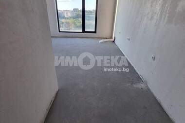 Продажба - Апартамент в Тракия,  Пловдив