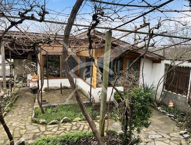 Vânzare - Casă în Izvor,  Burgas
