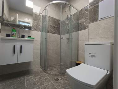 Închiriere - Apartament în Slaveîkov,  Burgas