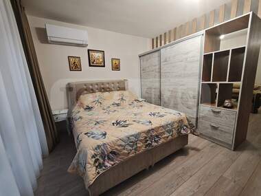 Închiriere - Apartament în Center,  Varna