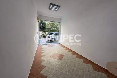 For rent - Store in Center,  Varna