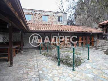 Verkauf - Hotel in Studena,  Pernik