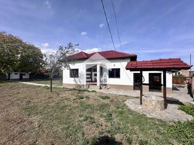 For sale - House in Novo Selo,  Veliko Tyrnovo