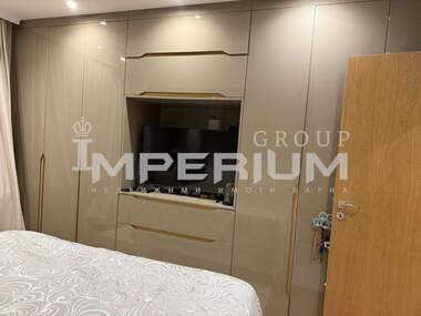 Închiriere - Apartament în Ceaîka,  Varna