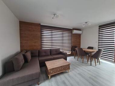 Închiriere - Apartament în Mladejki hălm,  Haskovo
