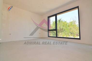 For sale - House in Pchelina,  Varna