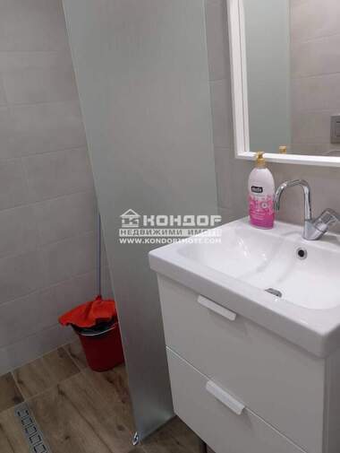 Продажба - Апартамент в Център,  Пловдив