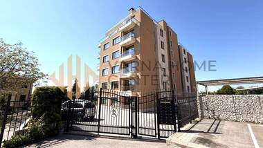 Vânzare - Apartament în Alen mak,  Varna