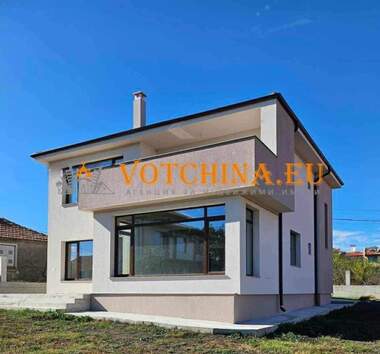 Vânzare - Casă în Lăka,  Burgas