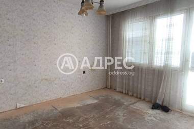 Vânzare - Apartament în Hale,  Iambol