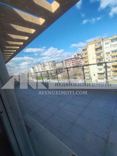 Продажба - Апартамент в Остромила,  Пловдив