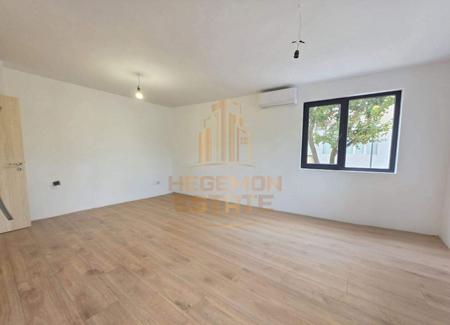 2 bedroom Apartment in Center, Varna – photo 4