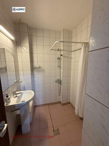 Închiriere - Apartament în Ideal City Center,  Pleven