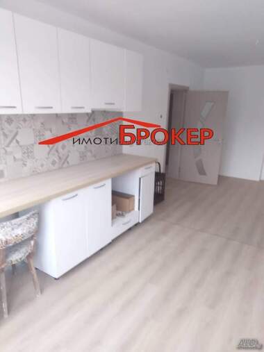 Vânzare - Apartament în Țentăr,  Sliven