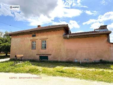 Vânzare - Casă în Obnova,  Pleven