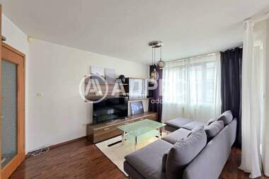 Închiriere - Apartament în Belite brezi,  Sofia