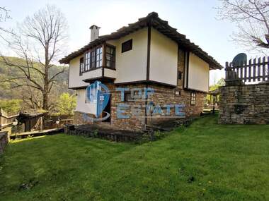 Vânzare - Casă în Bojențite,  Gabrovo