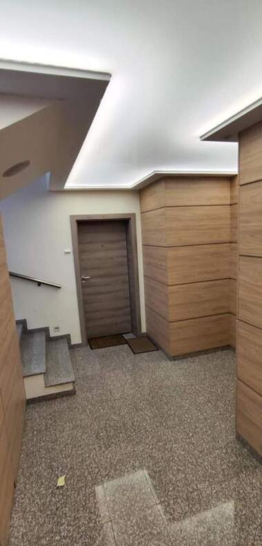 Miete - Wohnung in Mladejki halm,  Plowdiw