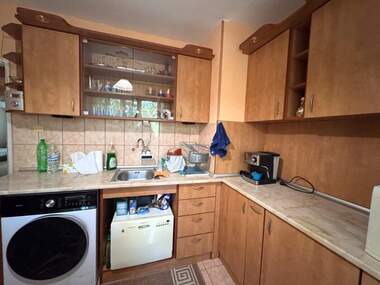 Închiriere - Apartament în Izgrev,  Burgas