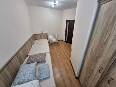 Miete - Wohnung in Zentar,  Burgas
