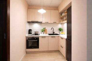 Продажа - Квартира в Център,  Бургас