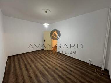 For sale - Apartment in Kiuchuk Parij,  Plovdiv
