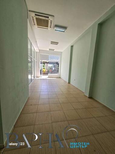 Miete - Laden/Büro/Lager/Schönheitssalon in Winiza,  Warna
