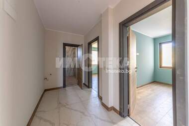 Продажба - Апартамент във Виница,  Варна
