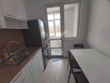 Miete - Wohnung in Mladejki halm,  Plowdiw