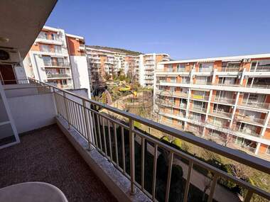 Vânzare - Apartament în Elenite,  Burgas