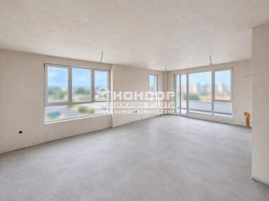 Verkauf - Wohnung in Karschiaka,  Plowdiw