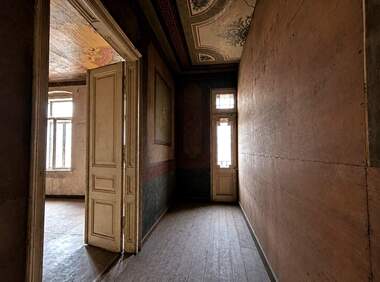 For sale - Floor of a house in Center,  Ruse