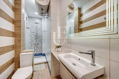 Verkauf - Wohnung in Center,  Sovia