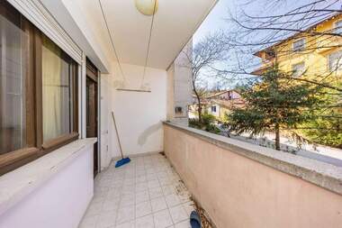 For sale - Apartment in 9-ti kvartal,  Pleven