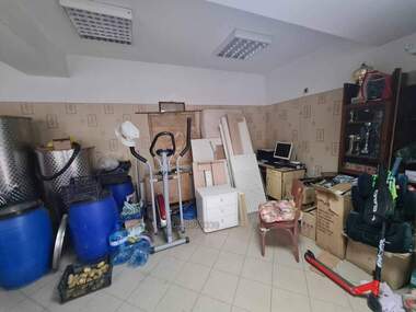 Vânzare - Magazin în Liuben Karavelov,  Haskovo