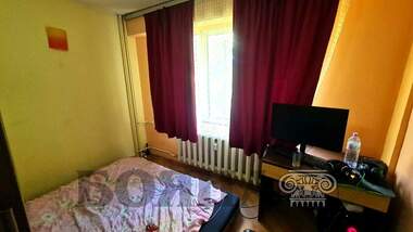 Vânzare - Apartament în Văzrajdane,  Ruse