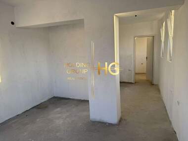Продажба - Апартамент в Бриз,  Варна