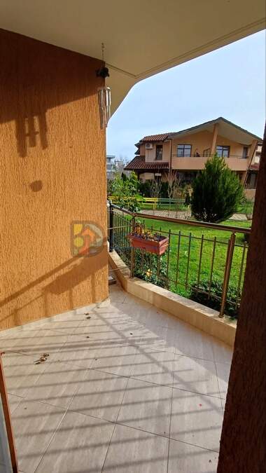 Vânzare - Apartament în Țarevo,  Burgas